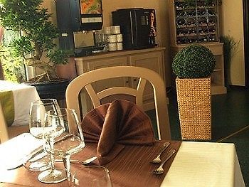 Hotel Restaurant Des Portes De Meuse Nancy Eksteriør bilde