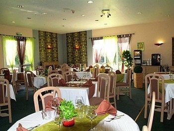 Hotel Restaurant Des Portes De Meuse Nancy Eksteriør bilde